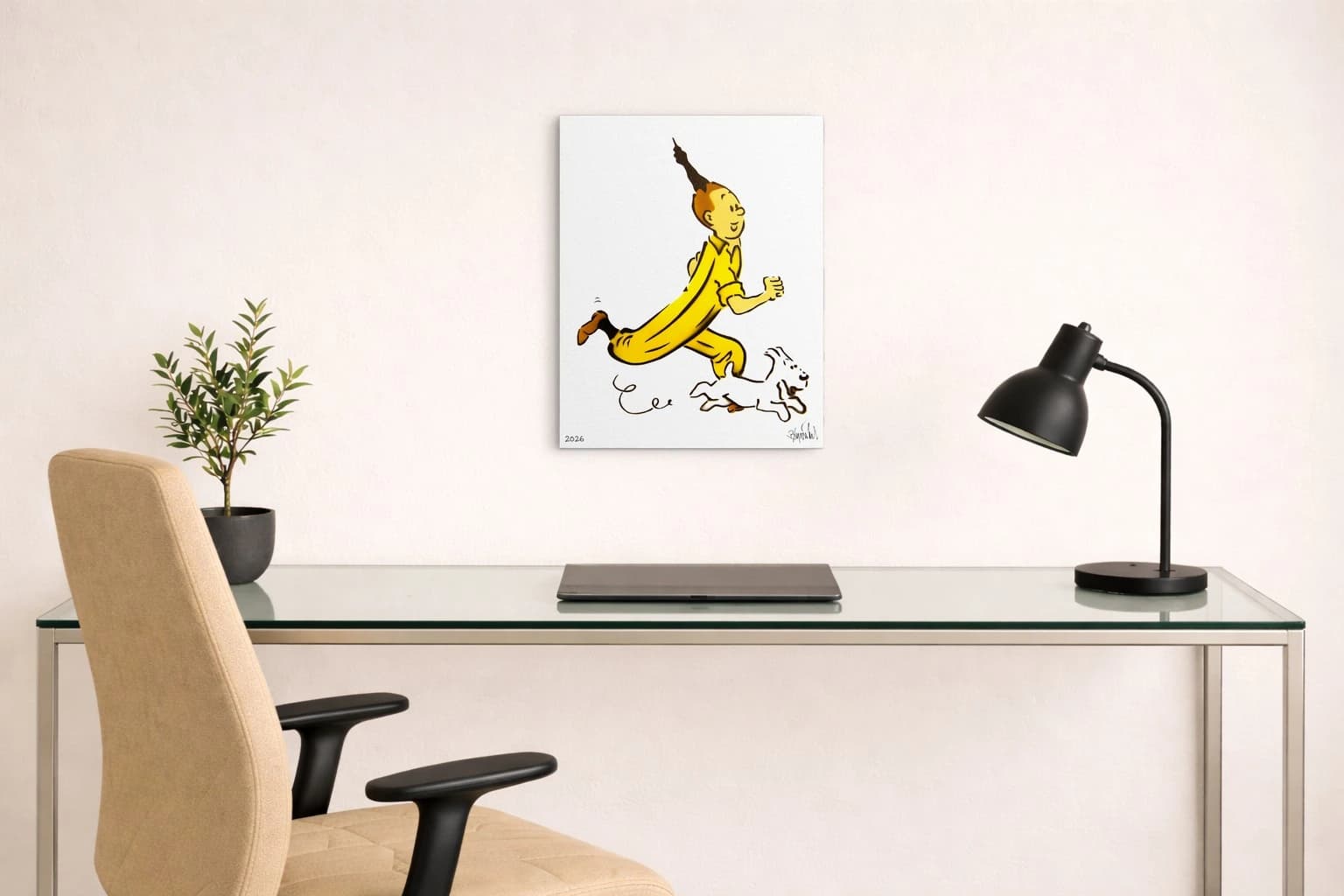 Tim und Struppi rennt in gelbem Anzug über weißen Grund mit Hund und 2026, als Kunstwerk an der Wand eines Büros.
